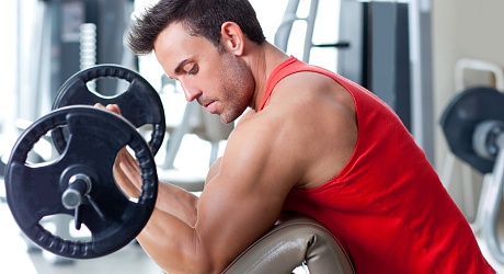 Втяни живот и грудь расправь