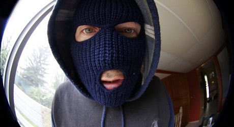 Удар сковородкой